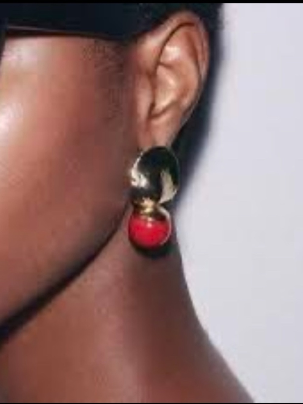 NWT Zara Hammered Gold Red Bead Earrings